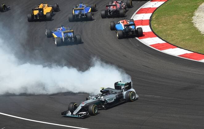 Formel 1, GP Malaysia Startcrash, Nico Rosberg; Mercedes Grand Prix, formula 1 GP, Malaysia in Kuala Lumpur Sepang 02.10.2016 Photo:mspb Jerry Andre Startcrash, Nico Rosberg; formula 1 GP, Malaysia