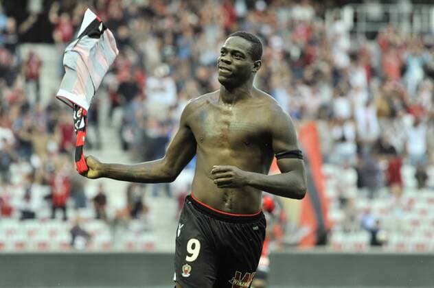 Bilder des Tages - SPORT Fußball, OGC Nizza - FC Lorient Mario Balotelli (ogcnice) - FOOTBALL : OGC Nice vs FC Lorient - Ligue 1 - 02 10 2016 NorbertScanella Panoramic 