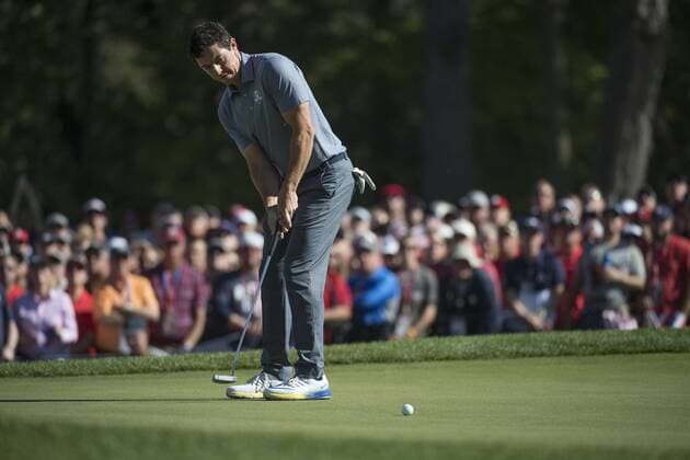 European team member Rory McIlroy putts on the 4th green during day 3 of the 2016 Ryder Cup at Hazeltine National Golf Club in Chaska, Minnesota on October 2, 2016.  MIN20161002303 KEVINxDIETSCH