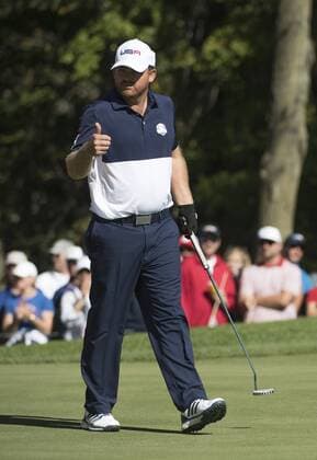 USA team member J.B. Holmes gives a thumbs up on the 5th hole during day 3 of the 2016 Ryder Cup at Hazeltine National Golf Club in Chaska, Minnesota on October 2, 2016.  MIN20161002322 KEVINxDIETSCH