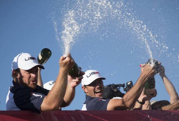 Golf, Ryder Cup 2016 in Chaska Members of team USA celebrate after winning the 2016 Ryder Cup at Hazeltine National Golf Club in Chaska, Minnesota on October 2, 2016. USA defeated Europe 17-11 to win the Ryder Cup for the first time since 2008.  MIN20161002331 KEVINxDIETSCH