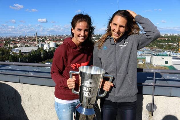 4.10.2016: Berlin: Estrel-Hotel: Supercup: Volleyball: Myrthe Schoot (Dresdner SC) + Jennifer Pettke (Allianz MTV Stuttgart)