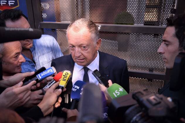 Fußball, Frankreich: LFP Pressekonferenz Jean Michel Aulas (pdt Lyon) - Fussball Frankreich, Pressetermin französische Fussballbund LFP - 05 10 2016 AnthonyBIBARD FEP Panoramic 