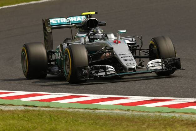 Motorsports: FIA Formula One World Championship WM Weltmeisterschaft 2016, Grand Prix of Japan, 6 Nico Rosberg (GER, Mercedes AMG Petronas Formula One Team), xHOCHxZWEIx