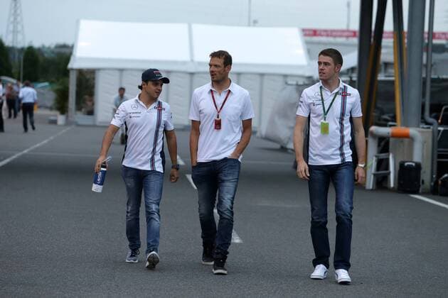 Japanese Grand Prix, Suzuka 6 - 9 October 2016 07.10.2016 - Felipe Massa (BRA) Williams FW38, Alexander Wurz (AUT) and Paul Di Resta (GBR), Williams F1 Team, Reserve driver 