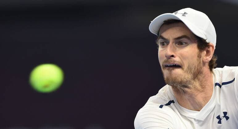 (161007) -- BEIJING, Oct. 7, 2016 -- Andy Murray of Britain hits a return to his compatriot Kyle Edmund during their men s singles quarterfinal match at the China Open tennis tournament in Beijing, capital of China, Oct. 7, 2016. Andy Murray won by 2-0. ) (SP)CHINA-BEIJING-TENNIS-CHINA OPEN (CN) LixWen 