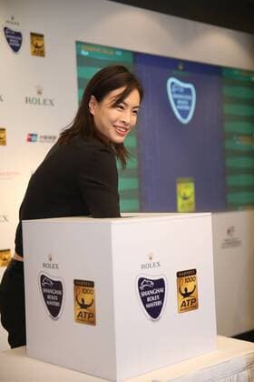 Chinese diving star Wu Minxia attends the main draw ceremony for the 2016 Shanghai Rolex Masters tennis tournament in Shanghai, China, 8 October 2016. Sports stars highlight main draw ceremony for 2016 Shanghai Rolex Masters  20161008_28983