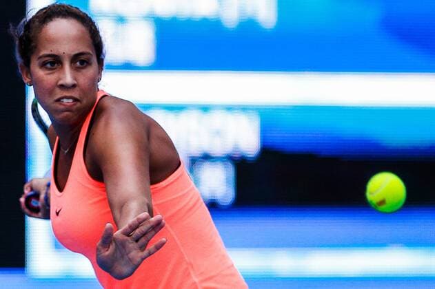 BEIJING, CHINA - OCTOBER 08: Madison Keys of the United States returns a shot during the Women s singles semifinals against Johanna Konta of Great Britain on day eight of the 2016 China Open at the China National Tennis Centre on October 8, 2016 in Beijing, China.  CFP493487674 