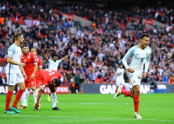 FuÃŸball, WM Quali, England - Malta 08.10.2016. Wembley Stadium, London, England. FIFA World Cup WM Weltmeisterschaft Fussball Qualifying Football. England versus Malta. England Midfielder Dele Alli celebrates after making it 2-0 xMarkxKertonx  ActionPlus11798059