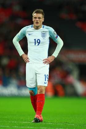 England v Malta - 2018 FIFA World Cup WM Weltmeisterschaft Fussball Qualifier . . London, UK . . 08.10.2016 Jamie Vardy (E) 