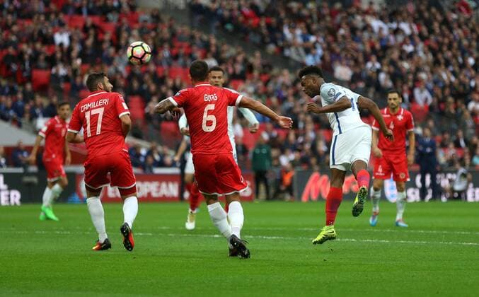 Fußball, WM Quali, England - Malta October 8, 2016 - London, England, United Kingdom - England s Daniel Sturridge scores his sides first goal during FIFA World Cup WM Weltmeisterschaft Fussball Qualifiers - European Region - Group E match between England and Malta at Wembley Stadium on 8th October 2016 England v Malta - FIFA 2018 World Cup Qualifier  - ZUMAn230