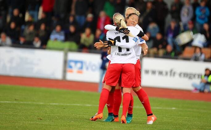 09.10.2016 xcex Deutschland, Engen, Frankfurt, Fussball, Frauenfussball DFB-Pokal Frauen Runde 2 Saison 2016 2017 Hegauer FV gegen 1. FFC Frankfurt Torjubel FFC Frankfurt
