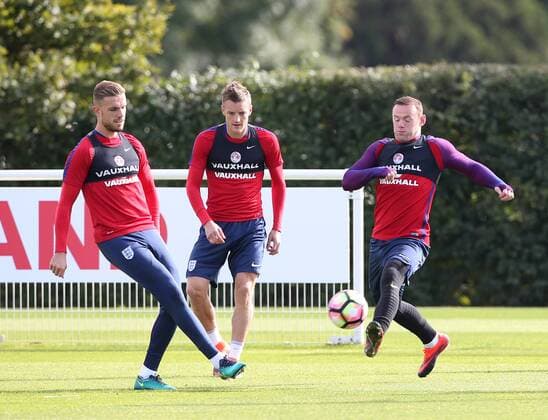 England sEngland s Wayne Rooney in action with Jordan Henderson during training at Tottenham Hotspur Training Centre, London. Picture date October 10th, 2016 Pic David Klein Sportimage EDITORIAL USE ONLY. No use with unauthorised audio, video, data, fixture lists, club league logos or live services. Online in-match use limited to 120 images, no video emulation. No use in betting, games or single club league player publications.