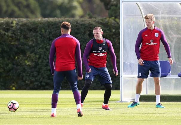 England s Wayne Rooney in action during training at Tottenham Hotspur Training Centre, London. Picture date October 10th, 2016 Pic David Klein Sportimage EDITORIAL USE ONLY. No use with unauthorised audio, video, data, fixture lists, club league logos or live services. Online in-match use limited to 120 images, no video emulation. No use in betting, games or single club league player publications.