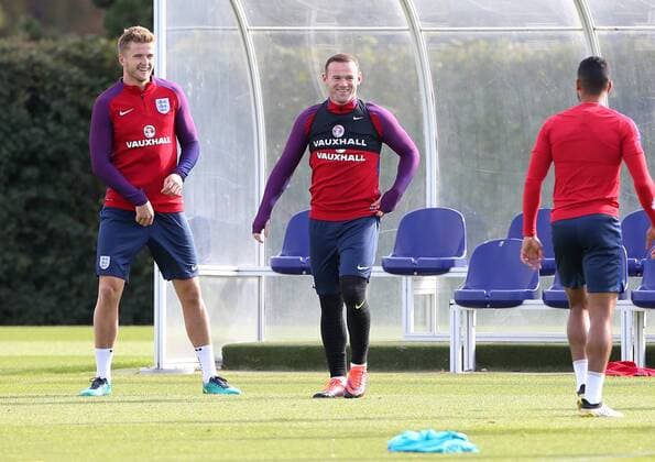 England s Wayne Rooney in action during training at Tottenham Hotspur Training Centre, London. Picture date October 10th, 2016 Pic David Klein Sportimage EDITORIAL USE ONLY. No use with unauthorised audio, video, data, fixture lists, club league logos or live services. Online in-match use limited to 120 images, no video emulation. No use in betting, games or single club league player publications.