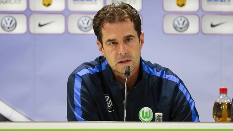 Ralf Kellermann (Trainer, coach, manager Wolfsburg) Porträt, Portrait Pressekonferenz, Presserunde, PK, press conference PK Pressekonferenz Fussball, UEFA Women s Champions League, Abschlusstraining VfL Wolfsburg, xtgx