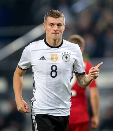 8. Oktober 2016: Hamburg, Fussball WM-Qualifikation: Deutschland - Tschechien: Deutschlands Toni Kroos - Torjubel.