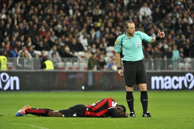 Fußball, OGC Nizza - Olympique Lyon Mario Balotelli (OGC Nice) FOOTBALL : OGC Nice vs Lyon - Ligue 1 - 14 10 2016 NorbertScanella 