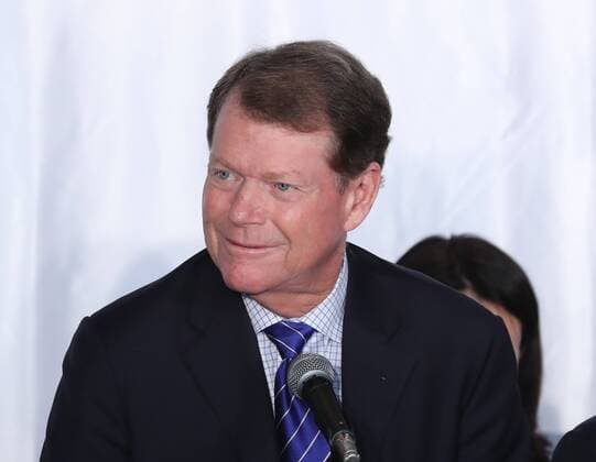 October 18, 2016, Tokyo, Japan - US golf legend Tom Watson smiles as PGA Golf Herren TOUR Champions and Japan Airlines announced a PGA TOUR tournament will be held in Japan next year at a press conference PK Pressekonferenz in Tokyo on Tuesday, October 18, 2016. The Japan Airlines championship, the first ever PGA TOUR sanctioned event to be played in JApan will be held at the Narita Golf Club, suburban Tokyo in September 2017. Noxthirdxpartyxsales  (lwxa005470)