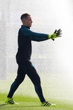 18.10.2016, xslx, Fussball UEFA Champions League, FC Barcelona Barca - FC Manchester City, emspor, v.l. Marc-Andre Ter Stegen (FC Barcelona) Barcelona