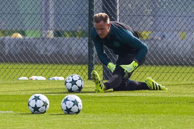 18.10.2016, xslx, Fussball UEFA Champions League, FC Barcelona Barca - FC Manchester City, emspor, v.l. Marc-Andre Ter Stegen (FC Barcelona) Barcelona