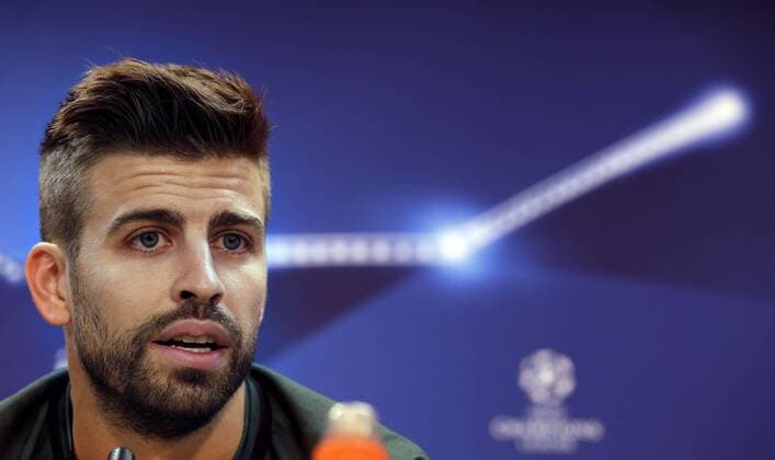 FC Barcelona Barca s player Gerard Pique addresses a press conference PK Pressekonferenz at Joan Gamper city in Sant Joan Despi, Barcelona, Catalonia, north-eastern Spain, 18 October 2016. FC Barcelona will face Manchester City on 19 October in a Champions League match. FC BARCELONA PRESS CONFERENCE !ACHTUNG: NUR REDAKTIONELLE NUTZUNG!  20161018-636123954133987094