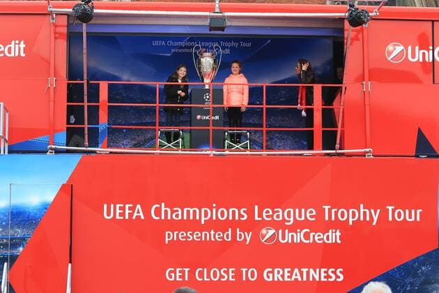 Champions League trophy - Osijek, Croatia 18.10.2016., Osijek, Croatia - At pope John Paul II square is exposed Champions League trophy. The trophy will be exposed for two days and football fans can be photographed with the trophy.  DavorxJavorovic PIXSELL