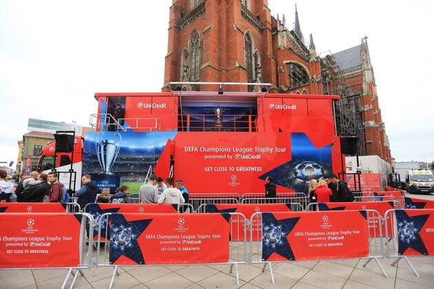 Champions League trophy - Osijek, Croatia 18.10.2016., Osijek, Croatia - At pope John Paul II square is exposed Champions League trophy. The trophy will be exposed for two days and football fans can be photographed with the trophy.  DavorxJavorovic PIXSELL