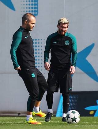 October 18, 2016 - Barcelona, Spain - Andres Iniesta and Leo Messi during the FC Barcelona Barca training, in Barcelona, on October 18, 2016. FC Barcelona Training Session and press conference PK Pressekonferenz  - ZUMAn230 20161018_zaa_n230_063