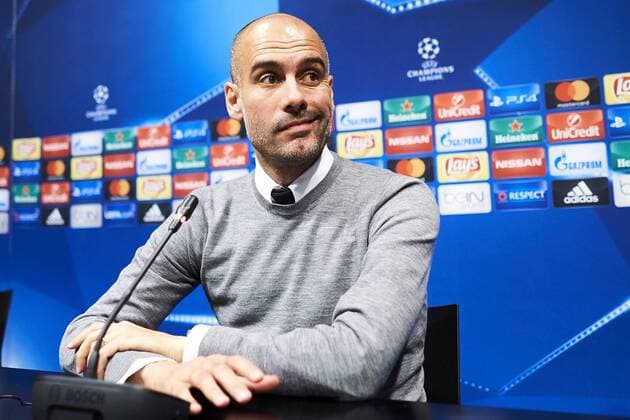 Themen der Woche - Sport Bilder des Tages - SPORT 18.10.2016, xslx, Fussball UEFA Champions League, FC Barcelona Barca - FC Manchester City, emspor, v.l. Pep Guardiola coach (Manchester City) Barcelona