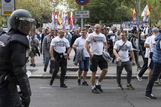 Legia Warszawa s supporters before the match of UEFA Champions League group stage between Real Madrid and Legia de Varsovia at Santiago Bernabeu Stadium in Madrid, Spain. October 18, 2016.  (20161018010)