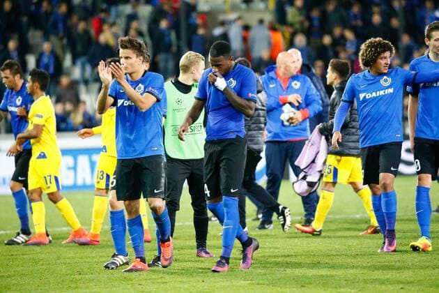 Club s players pictured after losing the third game of the group stage of the UEFA Champions League competition between Belgian first division soccer team Club Brugge KV and Portugese club FC Porto in Brugge, Tuesday 18 October 2016. KURTxDESPLENTER  x04960075x