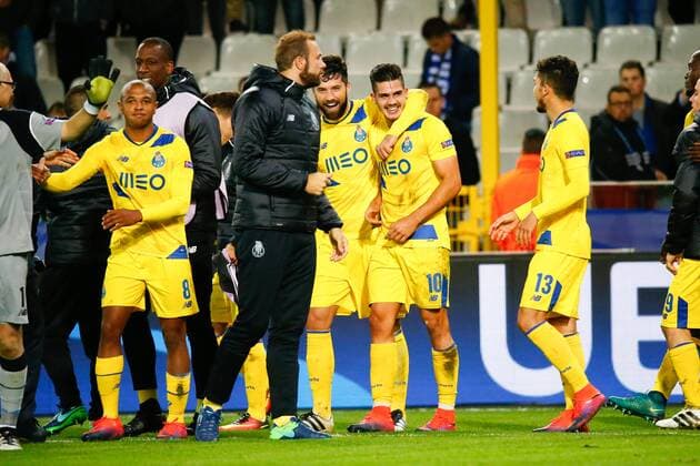 Club s players pictured after losing the third game of the group stage of the UEFA Champions League competition between Belgian first division soccer team Club Brugge KV and Portugese club FC Porto in Brugge, Tuesday 18 October 2016. KURTxDESPLENTER  x04960076x