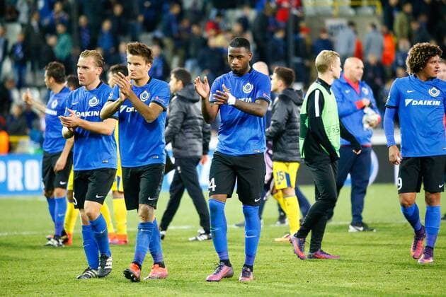 Club s players pictured after losing the third game of the group stage of the UEFA Champions League competition between Belgian first division soccer team Club Brugge KV and Portugese club FC Porto in Brugge, Tuesday 18 October 2016. KURTxDESPLENTER  x04960070x