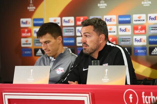 SOCCER - EL, RBS vs Nice, preview SALZBURG,AUSTRIA,19.OCT.16 - SOCCER - UEFA Europa League, group stage, Red Bull Salzburg vs OGC Nice, preview, press conference PK Pressekonferenz RBS. Image shows head coach Oscar Garcia (RBS). GEPAxpictures xFelixxRoittner
