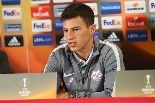 SOCCER - EL, RBS vs Nice, preview SALZBURG,AUSTRIA,19.OCT.16 - SOCCER - UEFA Europa League, group stage, Red Bull Salzburg vs OGC Nice, preview, press conference PK Pressekonferenz RBS. Image shows Stefan Lainer (RBS). GEPAxpictures xFelixxRoittner