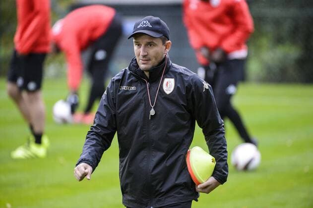 Standard s head coach Aleksandar Jankovic pictured during a training of Belgian soccer team Standard de Liege, Wednesday 19 October 2016, in Liege. Tomorrow Standard is playing the third game of the group stage of the Europa League competition against Greek team Panathinaikos. NICOLASxLAMBERT  x04960726x