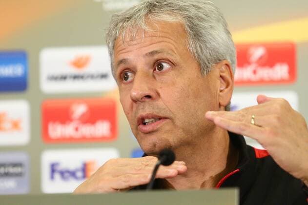 SOCCER - EL, RBS vs Nice, preview SALZBURG,AUSTRIA,19.OCT.16 - SOCCER - UEFA Europa League, group stage, Red Bull Salzburg vs OGC Nice, preview, press conference PK Pressekonferenz Nice. Image shows head coach Lucien Favre (Nice). GEPAxpictures xFelixxRoittner