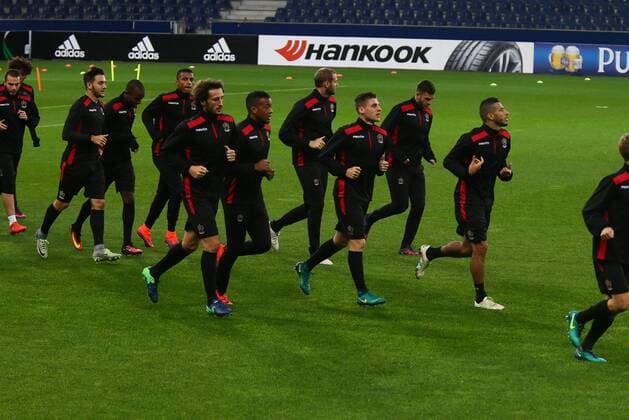 SOCCER - EL, RBS vs Nice, preview SALZBURG,AUSTRIA,19.OCT.16 - SOCCER - UEFA Europa League, group stage, Red Bull Salzburg vs OGC Nice, preview, final training Nice. Image shows the team of Nice. GEPAxpictures xFelixxRoittner