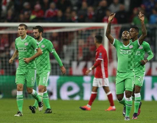 SOCCER - CL, Bayern vs Eindhoven MUNICH,GERMANY,19.OCT.16 - SOCCER - UEFA Champions League, group stage, FC Bayern Muenchen vs PSV Eindhoven. Image shows the rejoicing of Luciano Narsingh (Eindhoven). GEPAxpictures xThomasxBachun