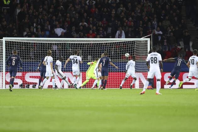 Fußball, CL, Paris St. Germain - FC Basel but Angel Di Maria (PSG) - Fussball, Champions League, Paris Saint Germain PSG vs. FC Basel - 19 10 2016 GwendolineLeGoff Panoramic 
