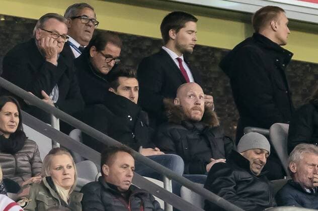 Bilder des Tages - SPORT Munich, Germany 19.10.2016, UEFA Champions League - 2016 17 Season, Group D - Matchday 3, FC Bayern Muenchen - PSV Eindhoven, Miroslav Klose und Matthias Sammer (m) auf der Ehrentribuene ( DeFodi048