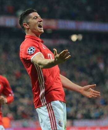 19.10.2016, CL, FC Bayern vs PSV Eindhoven, Allianz Arena Muenchen, Fussball, im Bild: Jubel Robert Lewandowski (FCB)