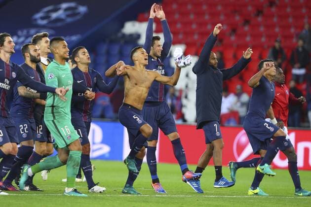 Fußball, CL, Paris St. Germain - FC Basel Alphonse Aerola (PSG) Samir Nasri (PSG) Marquinhos (PSG) Grzegorz Krychowiak PSG) Lucas (PSG) - Fussball, Champions League, Paris Saint Germain PSG vs. FC Basel - 19 10 2016 GwendolineLeGoff Panoramic 
