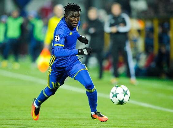 FuÃŸball, CL, FK Rostow - Atletico Madrid ROSTOV-ON-DON, RUSSIA - OCTOBER 19, 2016: Rostov s Moussa Doumbia in action in the 2016-17 Season UEFA Champions League Group D Round 3 football match against Atletico Madrid at the Olimp-2 Stadium. Atletico Madrid won the game 1-0. Valery Matytsin TASS  TS034F38