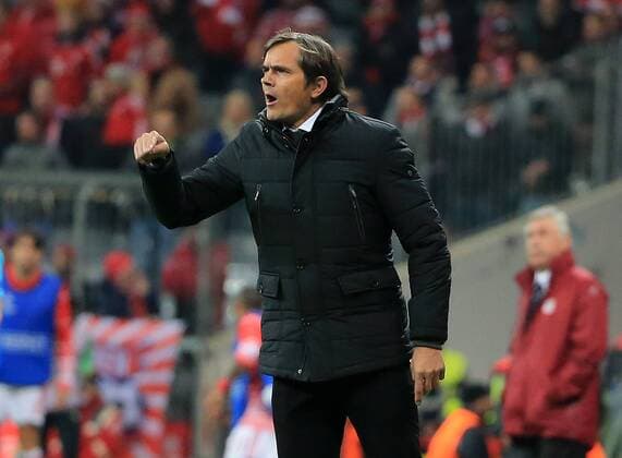 19.10.2016, CL, FC Bayern vs PSV Eindhoven, Allianz Arena Muenchen, Fussball, im Bild: Philipp Cocu (PSV Eindhoven)