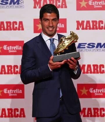 BARCELONA -october 20- SPAIN: Luis Suarez receives the trophy golden boot, on october20, 2016.  xJoanxValls Urbanandsportx xLUS-SUAREZ-GOLDEN-BOOTx