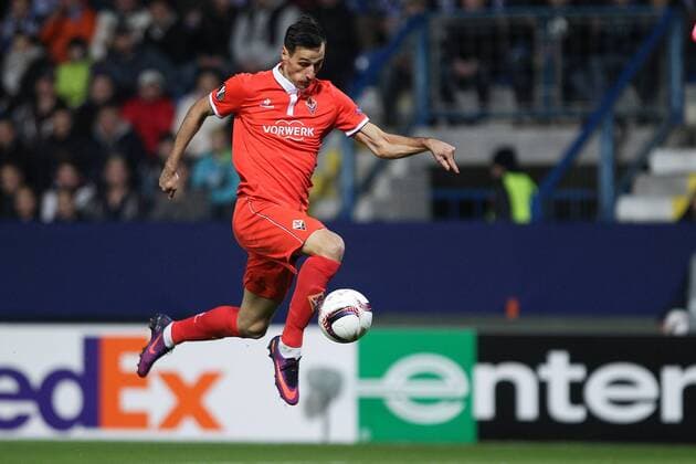 Nikola Kalinic of Fiorentina in action during the European Football League third round group J match FC Slovan Liberec vs ACF Fiorentina in Liberec, Czech Republic, October 20, 2016. (CTKxPhoto VitxCerny) CTKPhotoP201610201085701  CEV 2