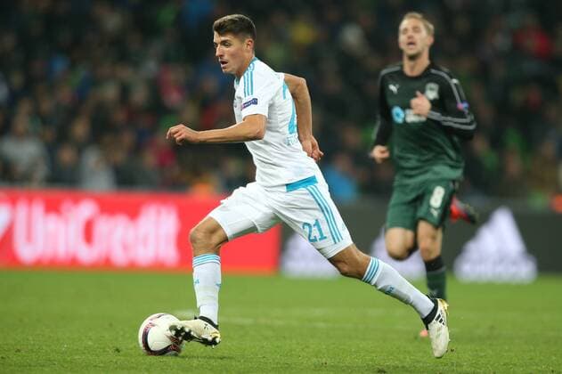 KRASNODAR, RUSSIA - OCTOBER 20, 2016: FC Schalke 04 s Alessandro Schoepf in action in the 2016 17 Season UEFA Europa League Group I Round 3 football match against FC Krasnodar at Krasnodar Stadium. FC Schalke 04 won the game 1-0. Vitaly Timkiv TASS  TS0350E1