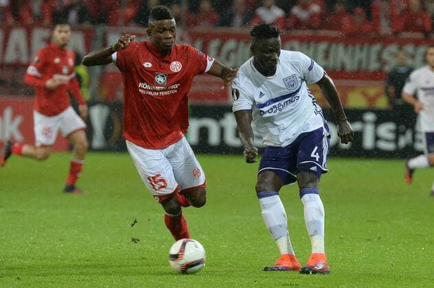 20.10.2016, xtkx, Fussball Europa League, FSV Mainz 05 - RSC Anderlecht, emspor, v.l. Jhon Cordoba (Mainz 05) , Kara (Anderlecht) , Mainz
